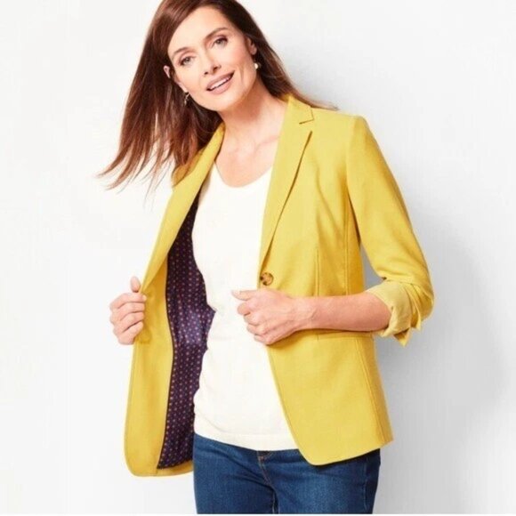 Talbots Bi Stretch 2 button Blazer in Chartreuse Yellow Wool Blend - Picture 2 of 7